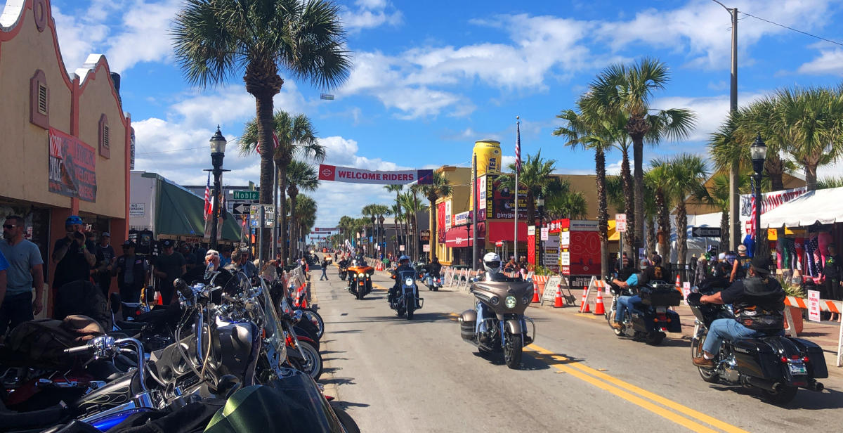 Oude tijden leeuwerik zonnebloem Daytona Beach Bike Week 2024 | ,