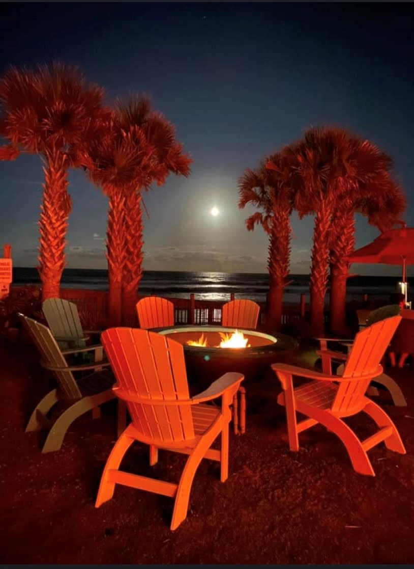 Crabby S Oceanside Daytona Beach Fl 32118