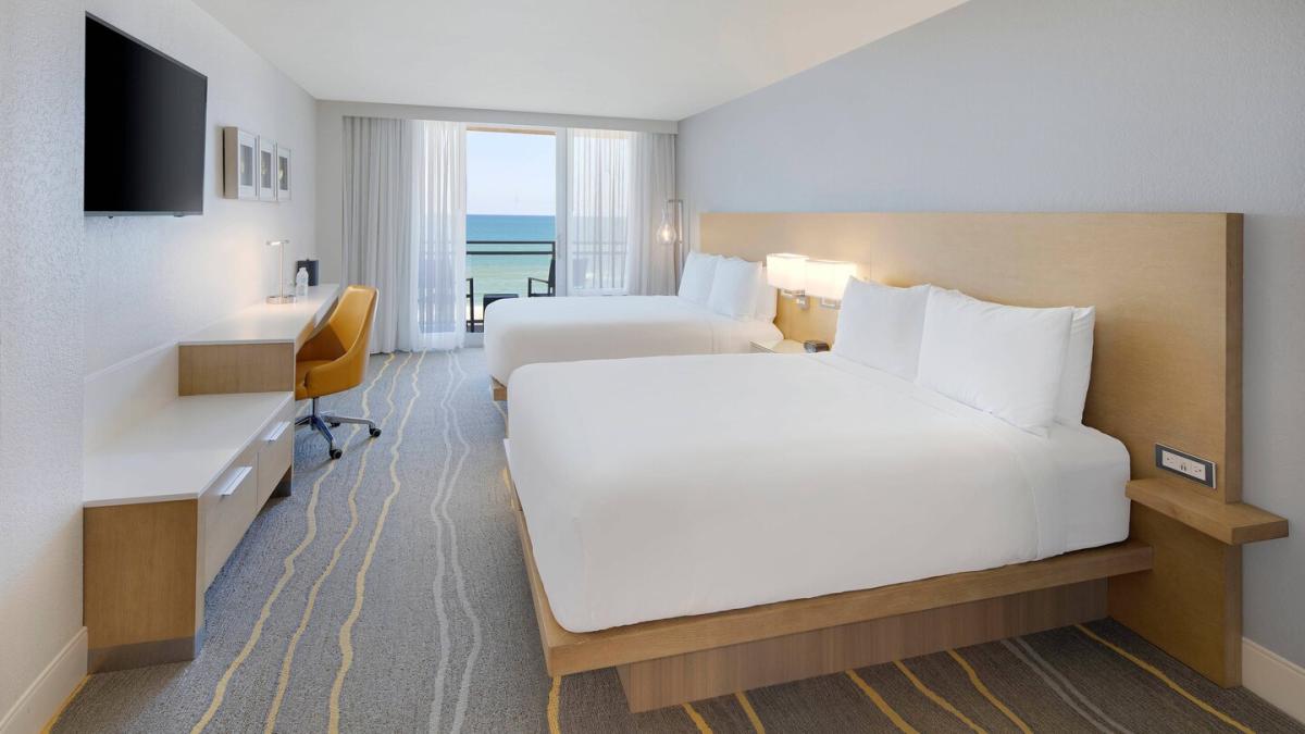 Delta Hotels by Marriott Daytona Beach Oceanfront ...