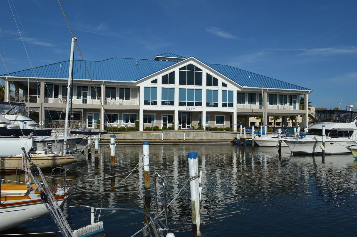 halifax river yacht club restaurant