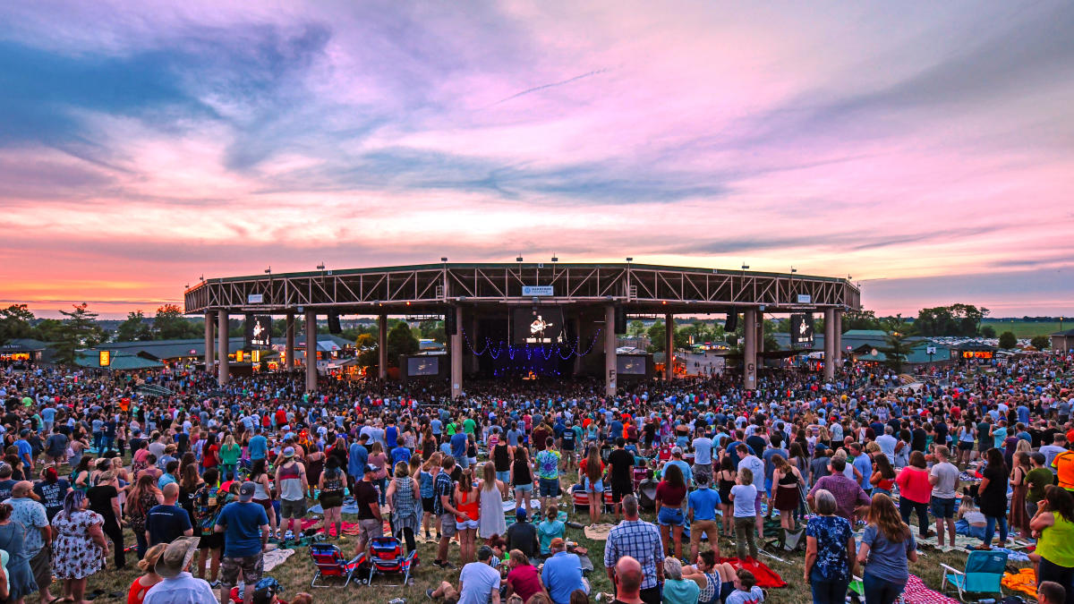 47+ ruoff home mortgage music center seating chart RazeeahEldana