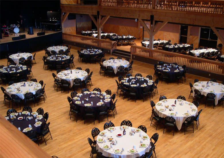 Penn's Peak | Jim Thorpe, PA 18229