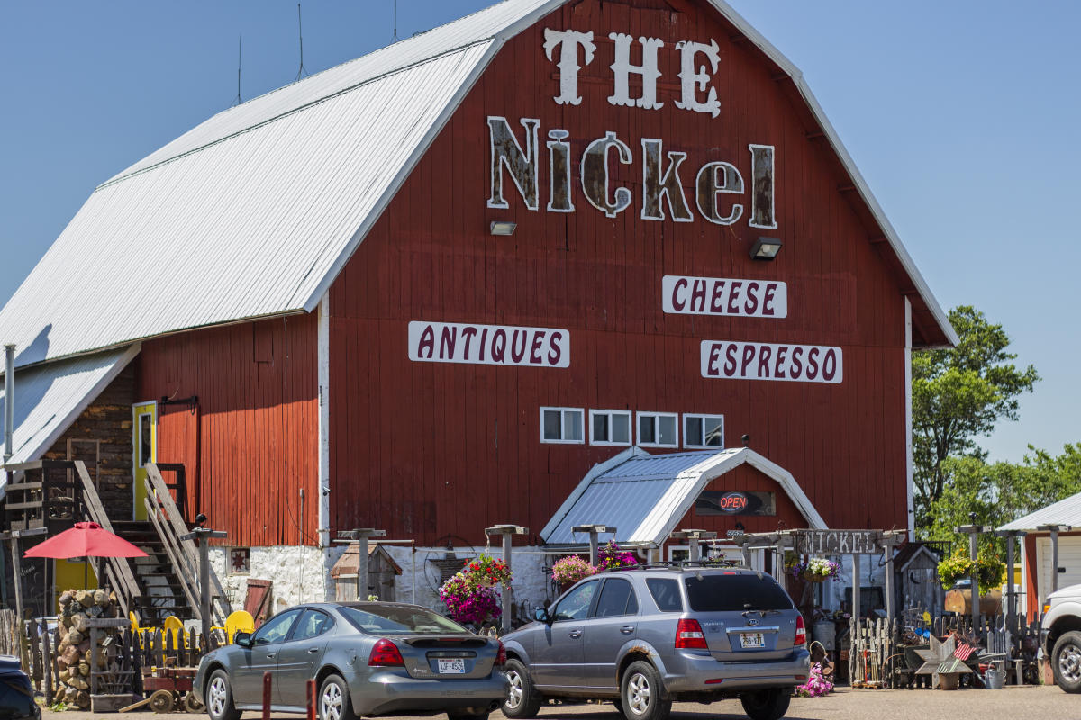 The Osseo Nickel Barn & Coffee Shop Osseo, WI 54758