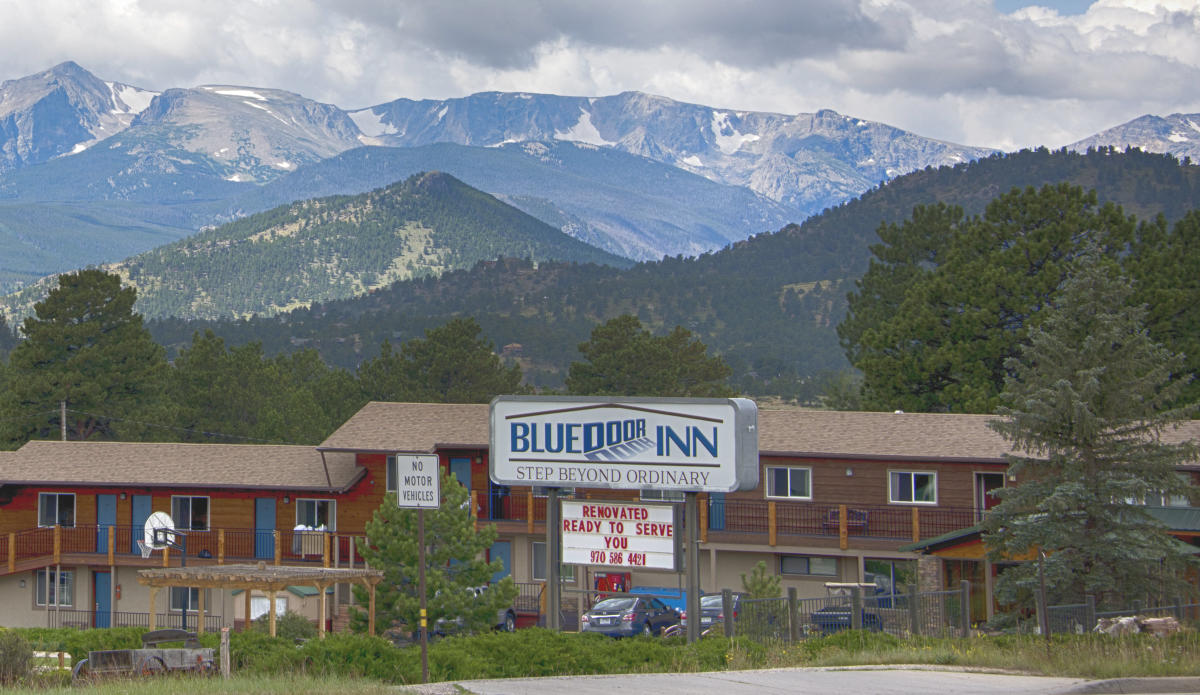 Blue Door Inn
