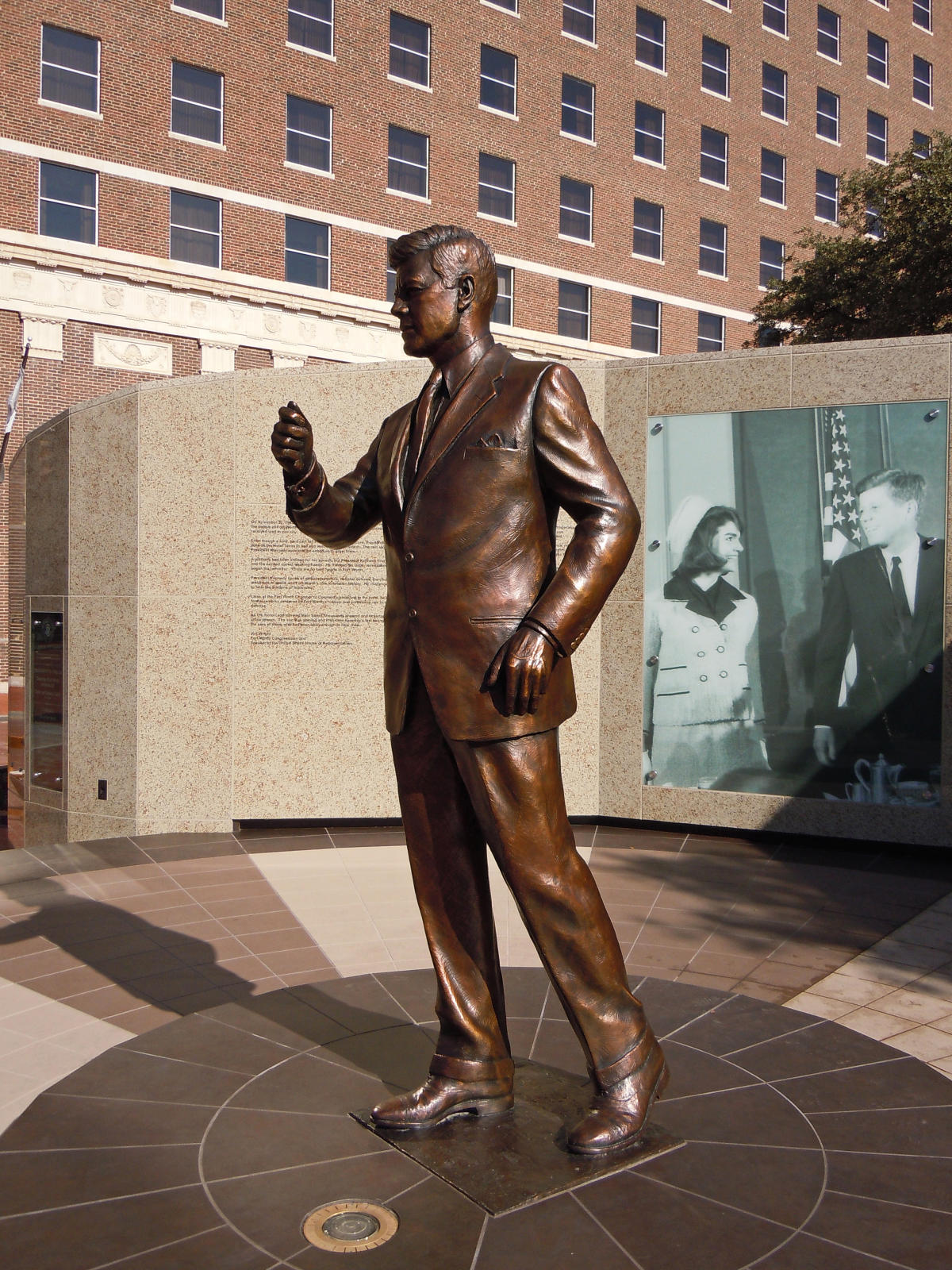 Jfk Tribute Fort Worth Tx 76102