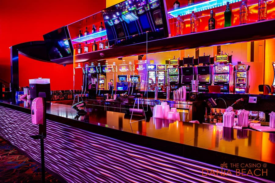THE CASINO @ DANIA BEACH