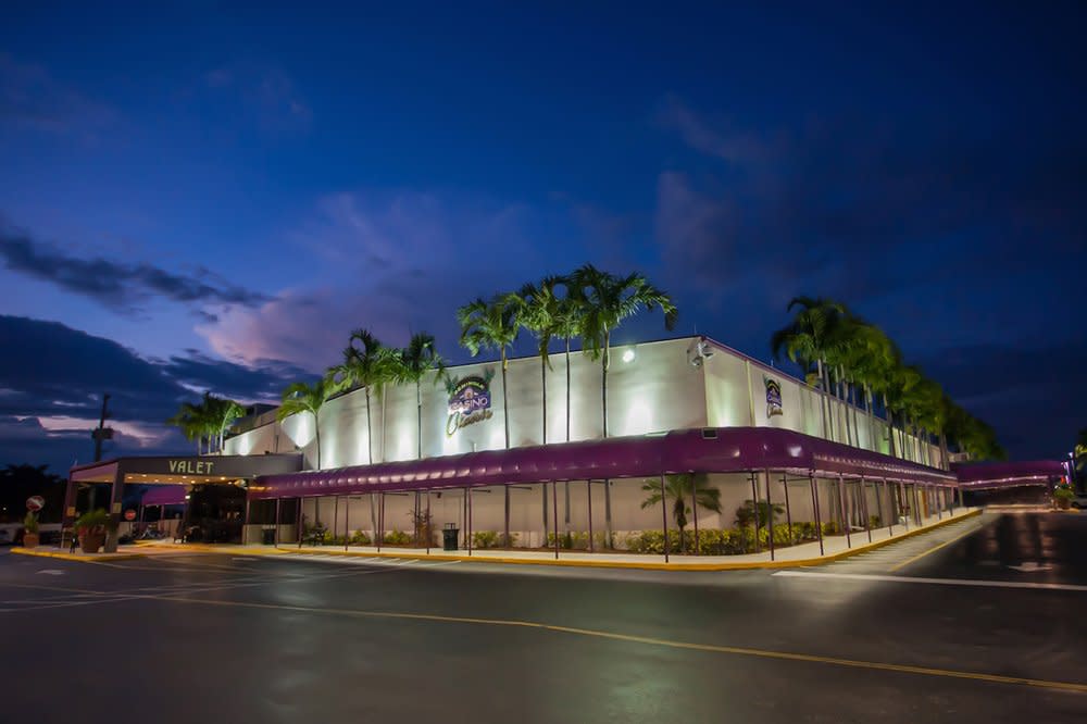 SEMINOLE CLASSIC CASINO - HOLLYWOOD