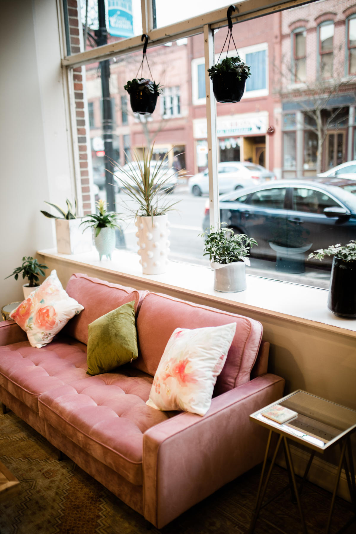 Amelia Davis Salon