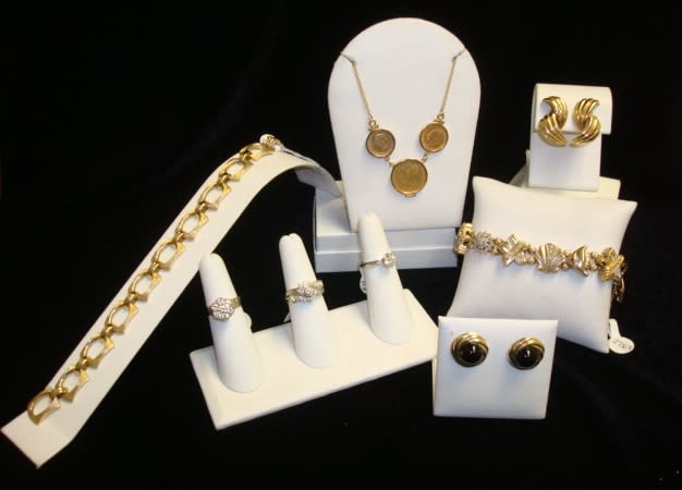 Cunningham Jewelry & Accessories Brunswick, GA 31520
