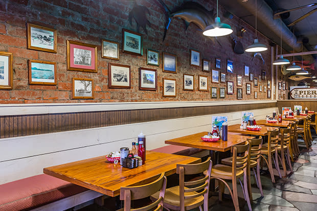 Sandcastle Caf 233 Amp Grill St Simons Island Ga 31522