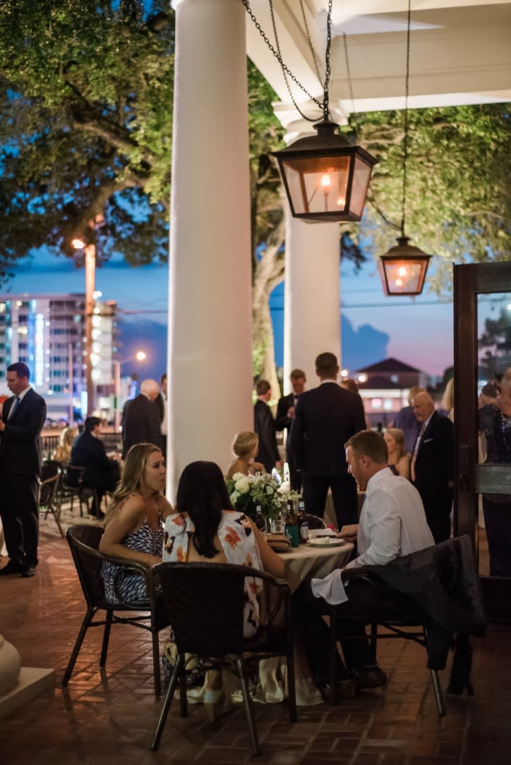 White Pillars Restaurant Biloxi, MS 39530