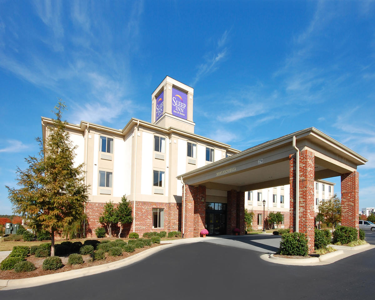 Sleep Inn & Suites