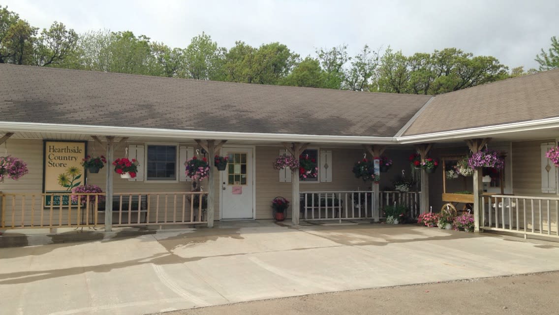 Hearthside Country Store