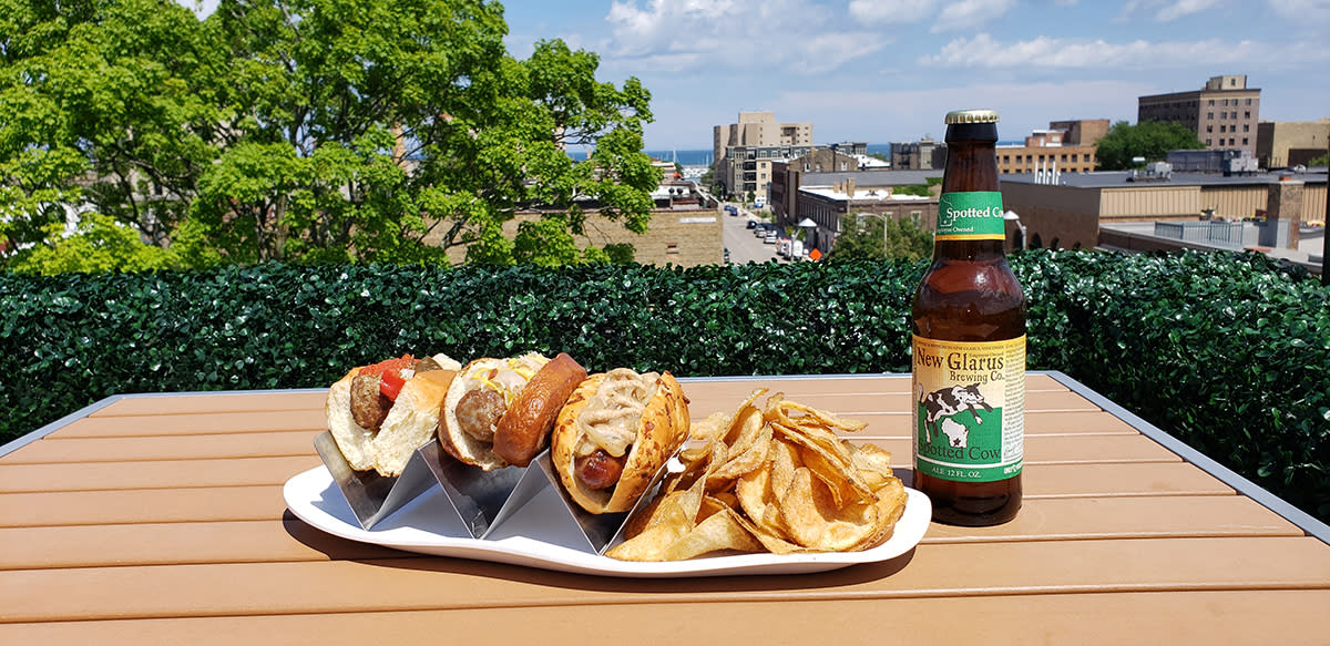 Crow's Nest Rooftop Bar | Kenosha, WI