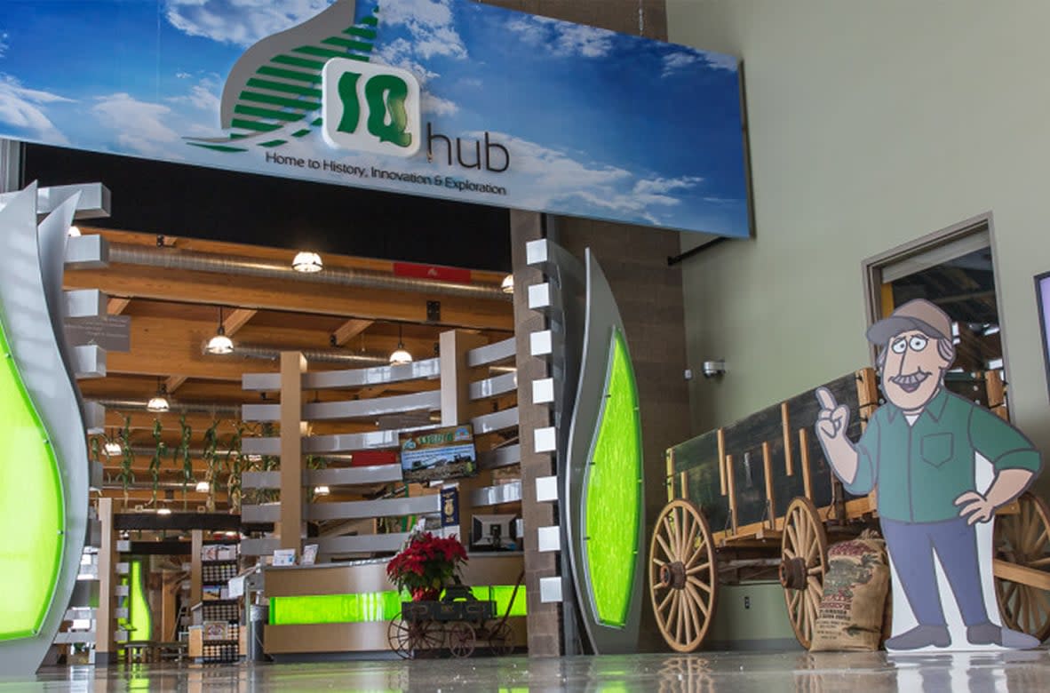 IQ hub