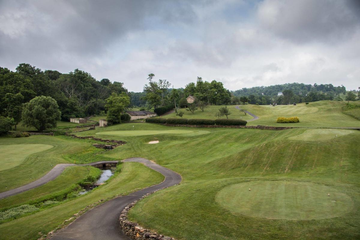Stoneleigh Golf and Country Club Round Hill, VA 20141