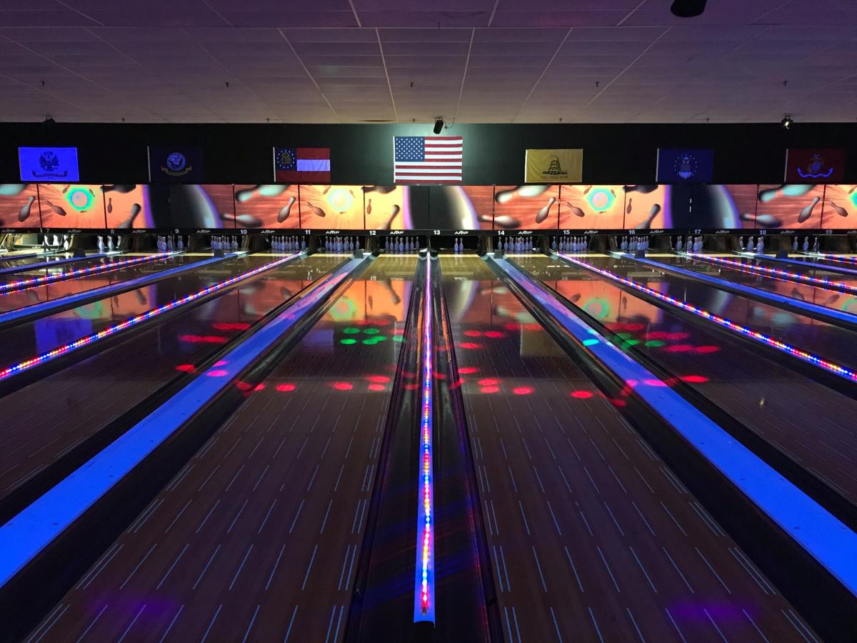Lake Country Bowling Lanes