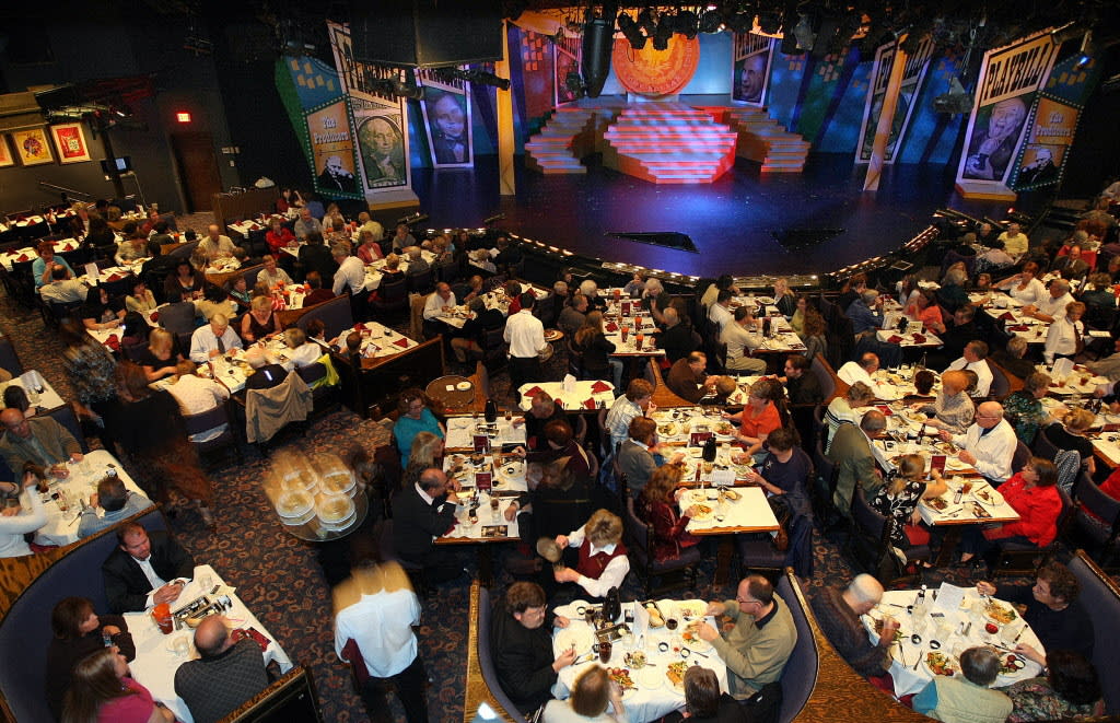 fireside-dinner-theatre-seating-chart-brokeasshome
