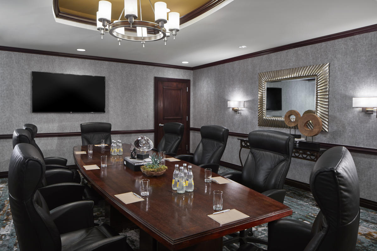 Renaissance Mobile Riverview Plaza Hotel | Mobile, AL 36602
