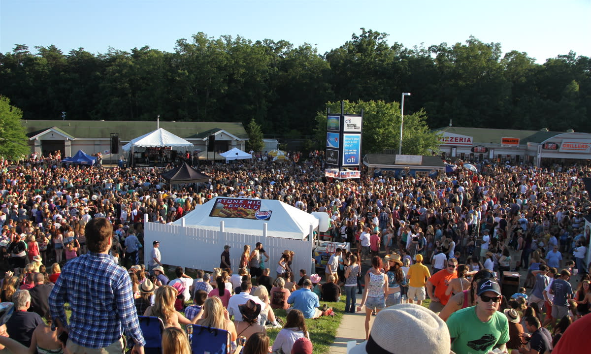 Jiffy Lube Live