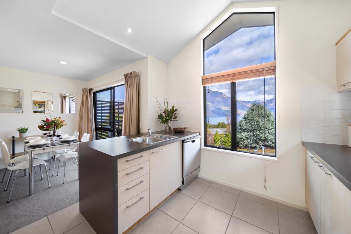 Sunshine Bay Escape Official Queenstown site