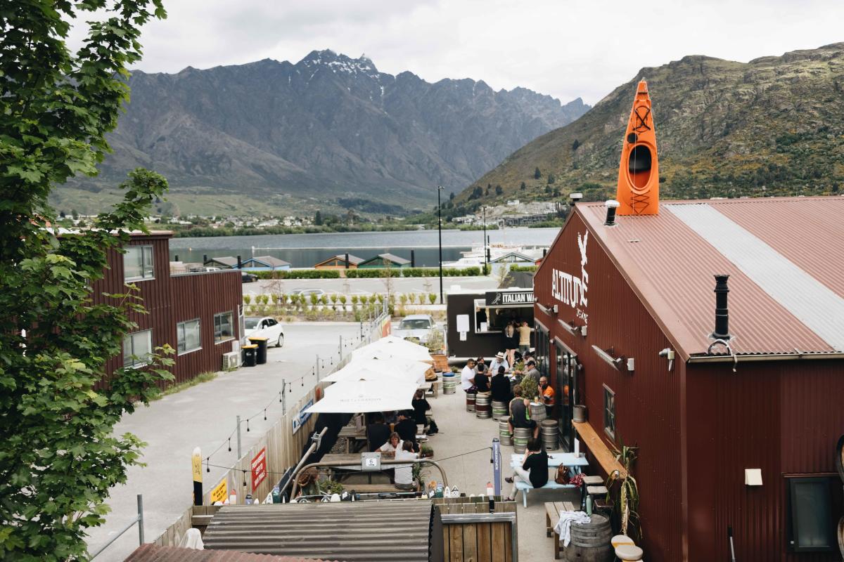 Altitude Brewing Official Queenstown site