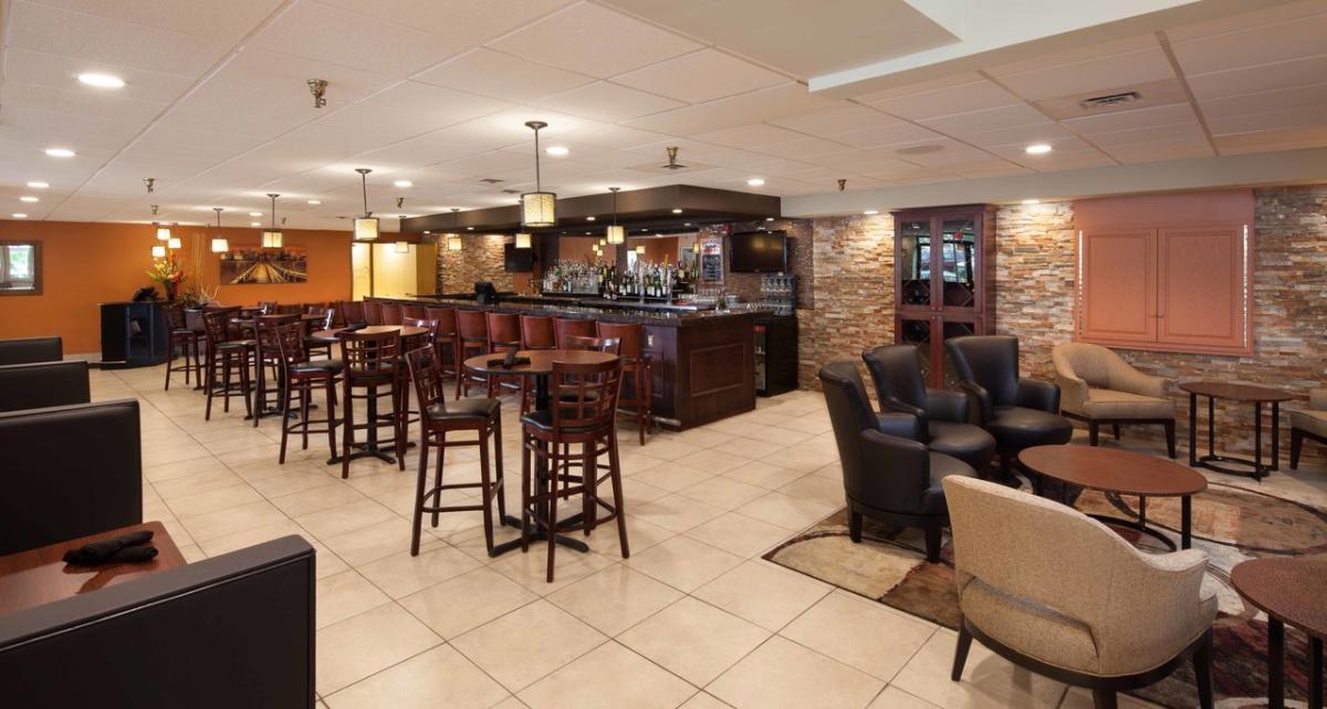 Kahler Inn & Suites Rochester, MN 55901