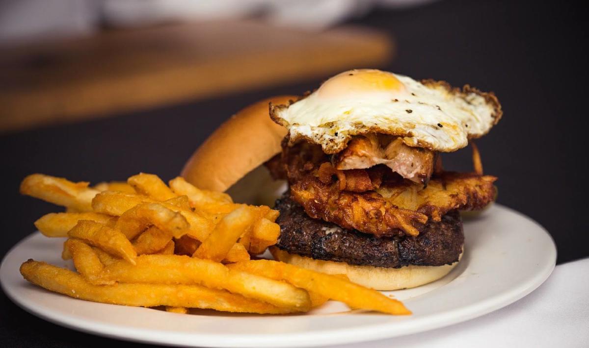 Harvey's Restaurant and Bar