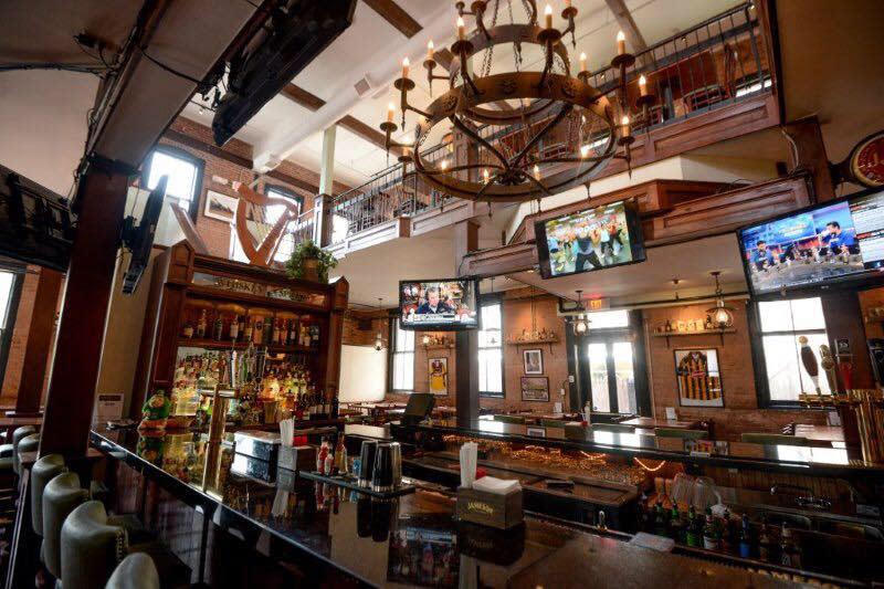 Harvey's Restaurant and Bar