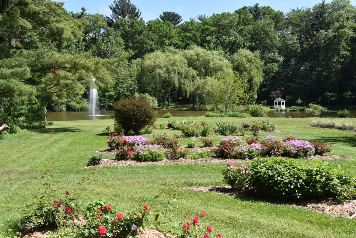 Friendship Botanic Gardens
