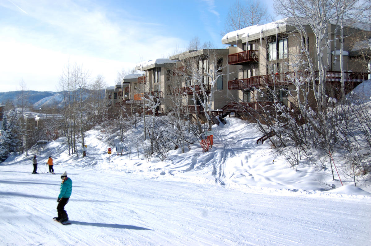 Storm Meadows Townhouses, Mountain Resorts Condos and Townhomes