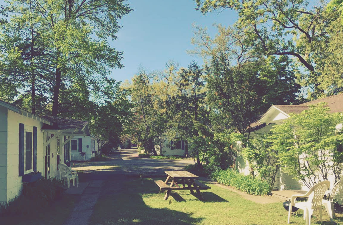 Island View Cottages Traverse City, MI 49686