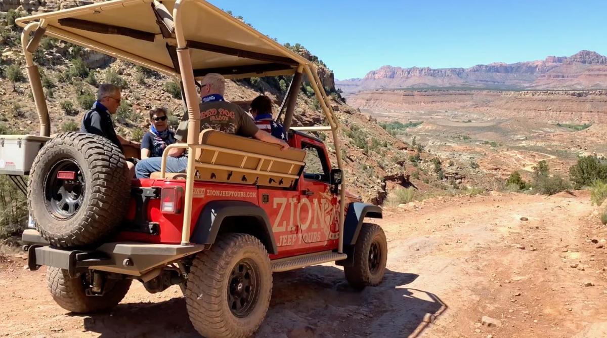 zion jeep tour premium package