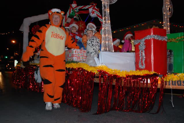 Chingoteagues Christmas Parade 2022 Old-Fashioned Christmas Parade In Chincoteague