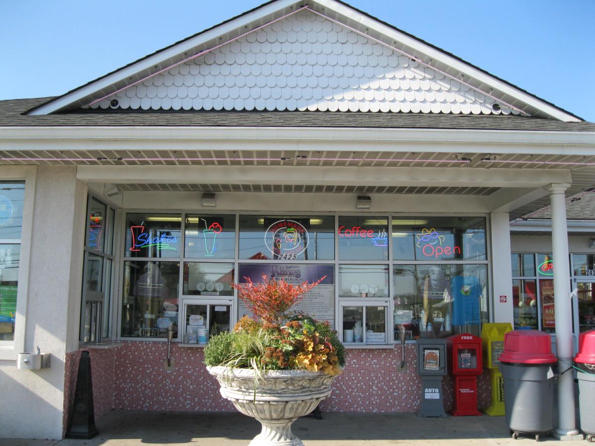 Kline's Dairy Bar- South Main Street
