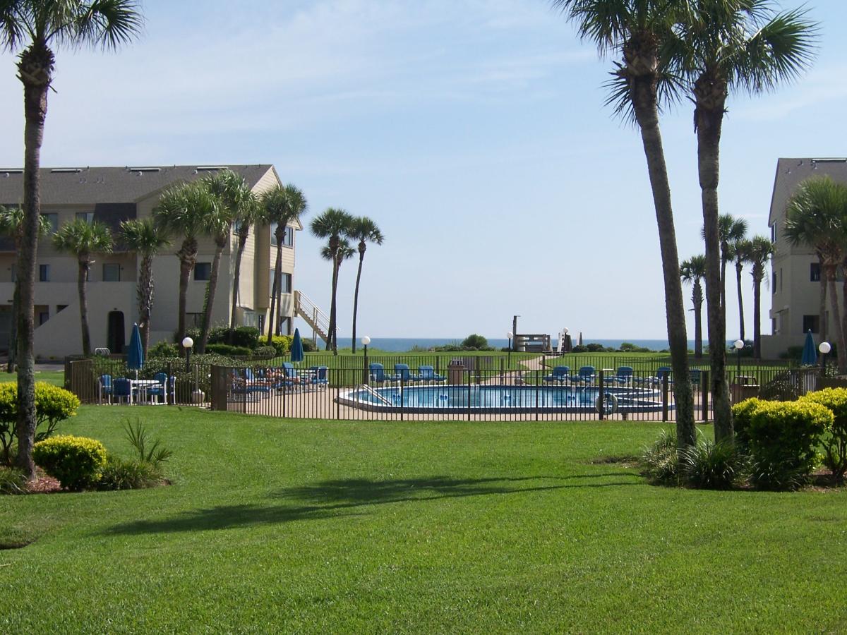 St Augustine Beach And Racket Club