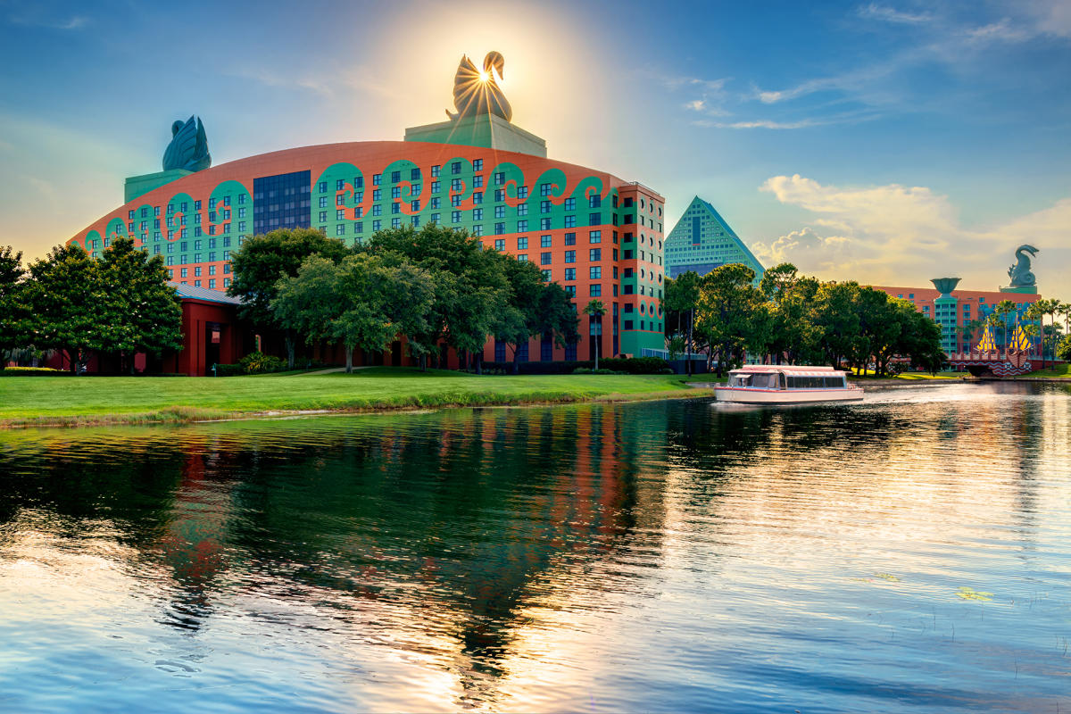 Walt Disney World Swan & Dolphin Resort in Lake Buena Vista | VISIT FLORIDA