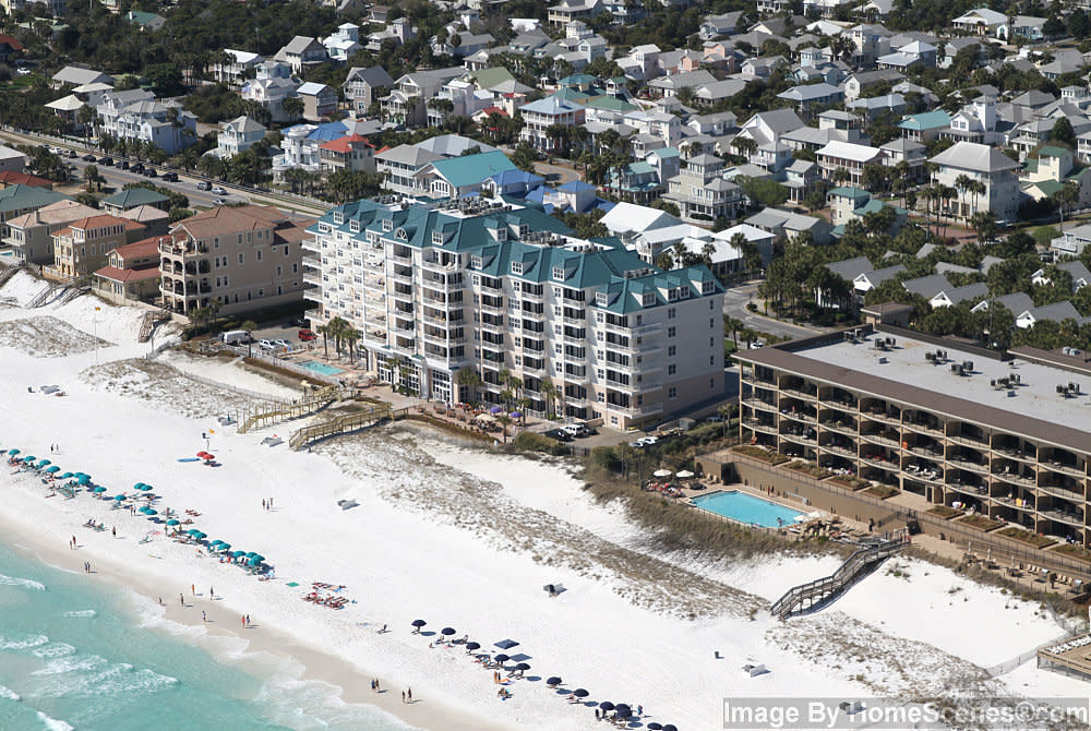 The Inn at Crystal Beach by Salt Water Vacations 
