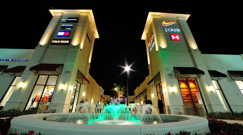 Palm Beach Outlets in West Palm | VISIT FLORIDA