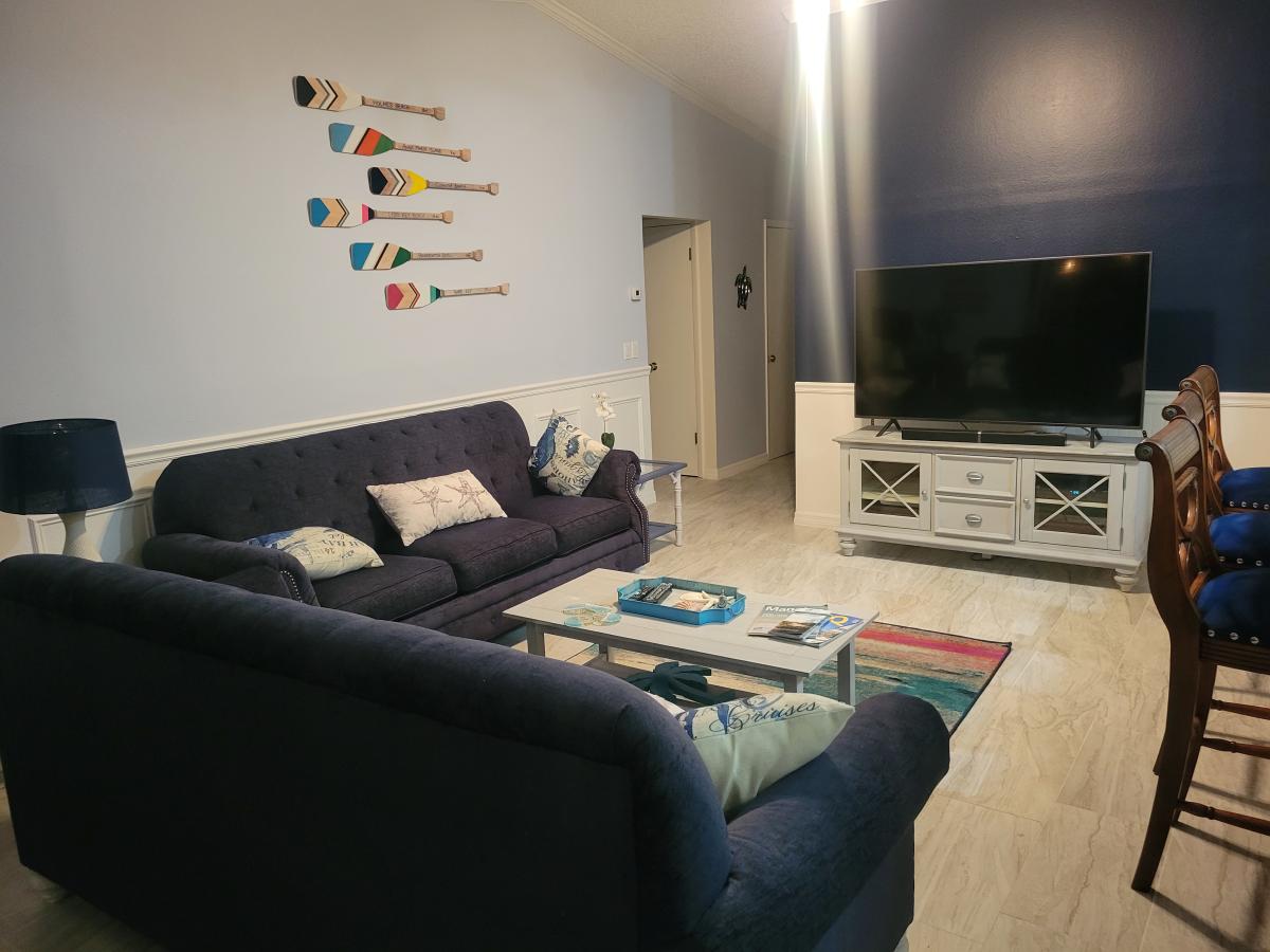 Paradise Rentals and Property Management Group LLC in BRADENTON VISIT