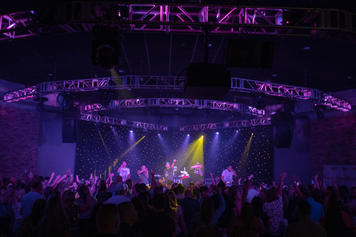 Hollywood Casino at The Meadows