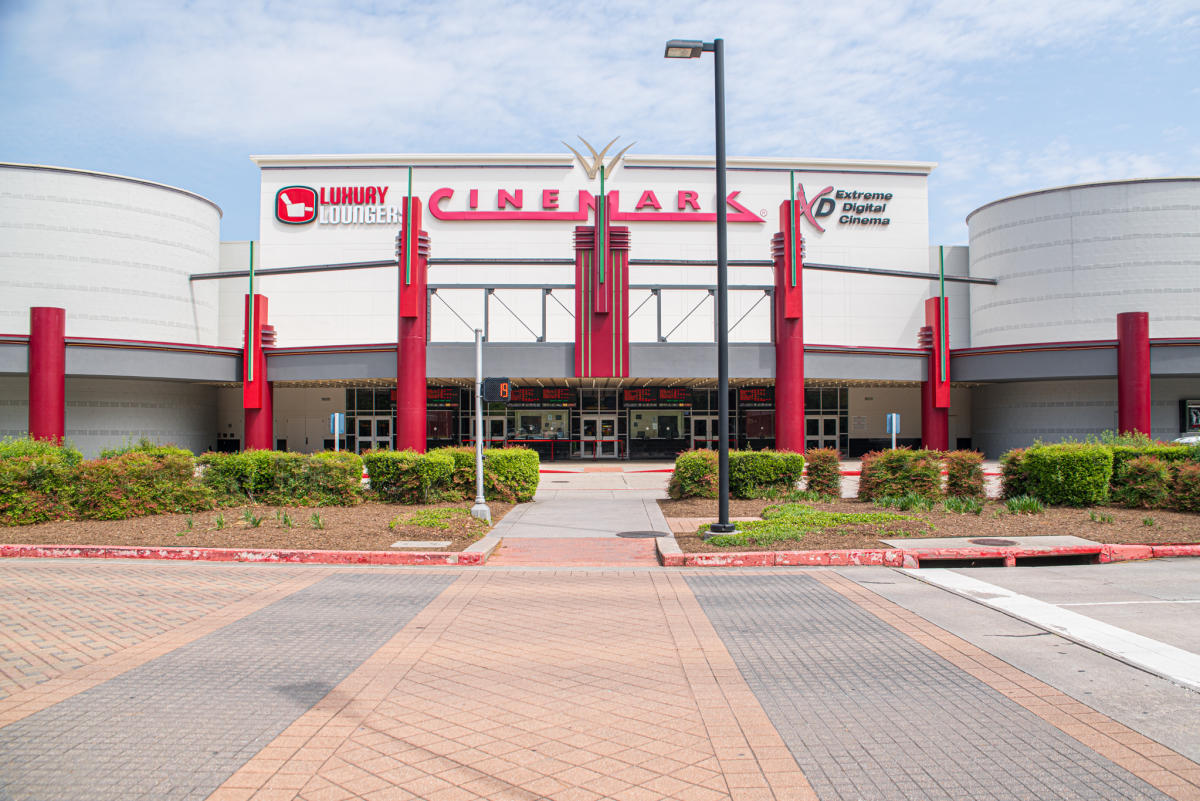 Cinemark Tinseltown 17 and XD