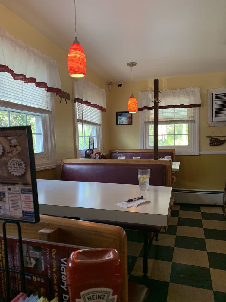 Johnny's Victory Diner Burrillville, RI 02830