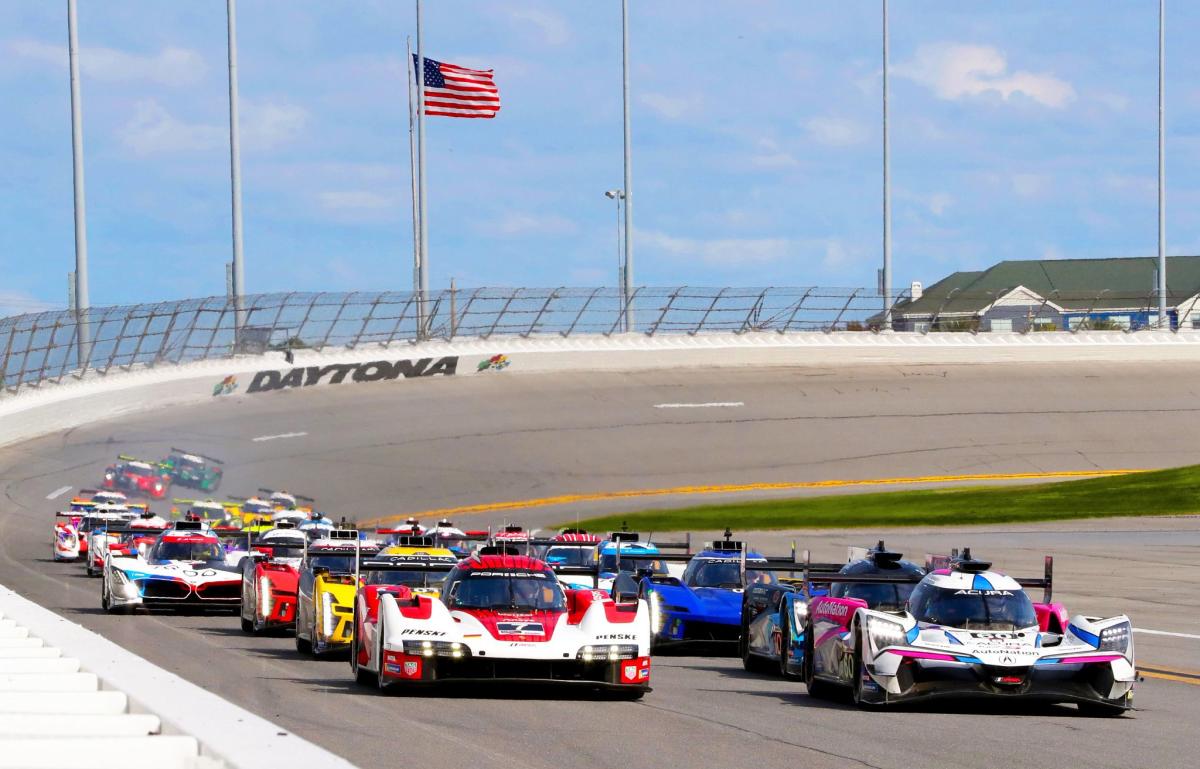 Daytona International Speedway | Daytona Beach, FL | 54336