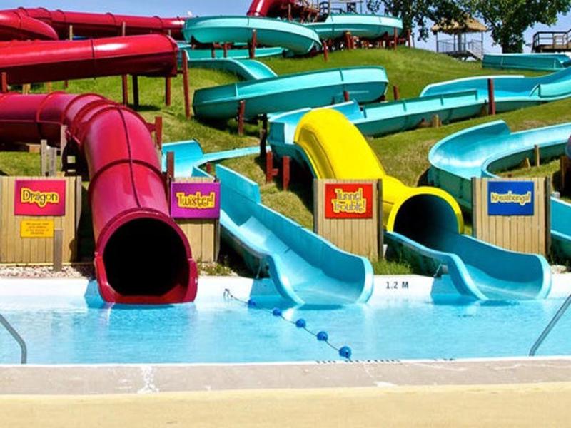 Fun Mountain Water Slide Park