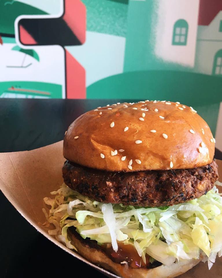 Mom Pops Burgers