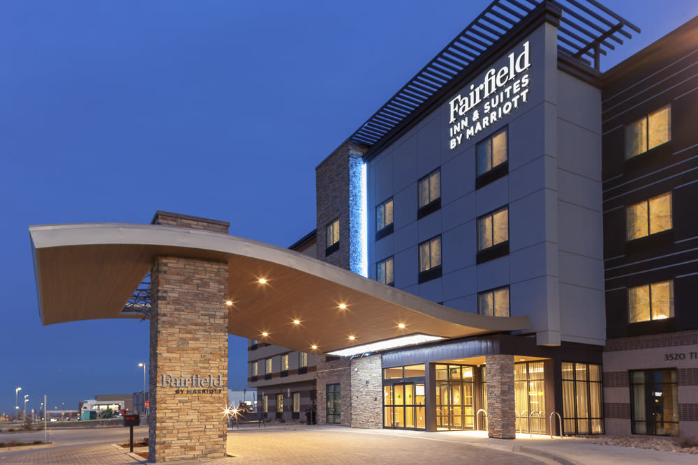 Fairfield Inn & Suites