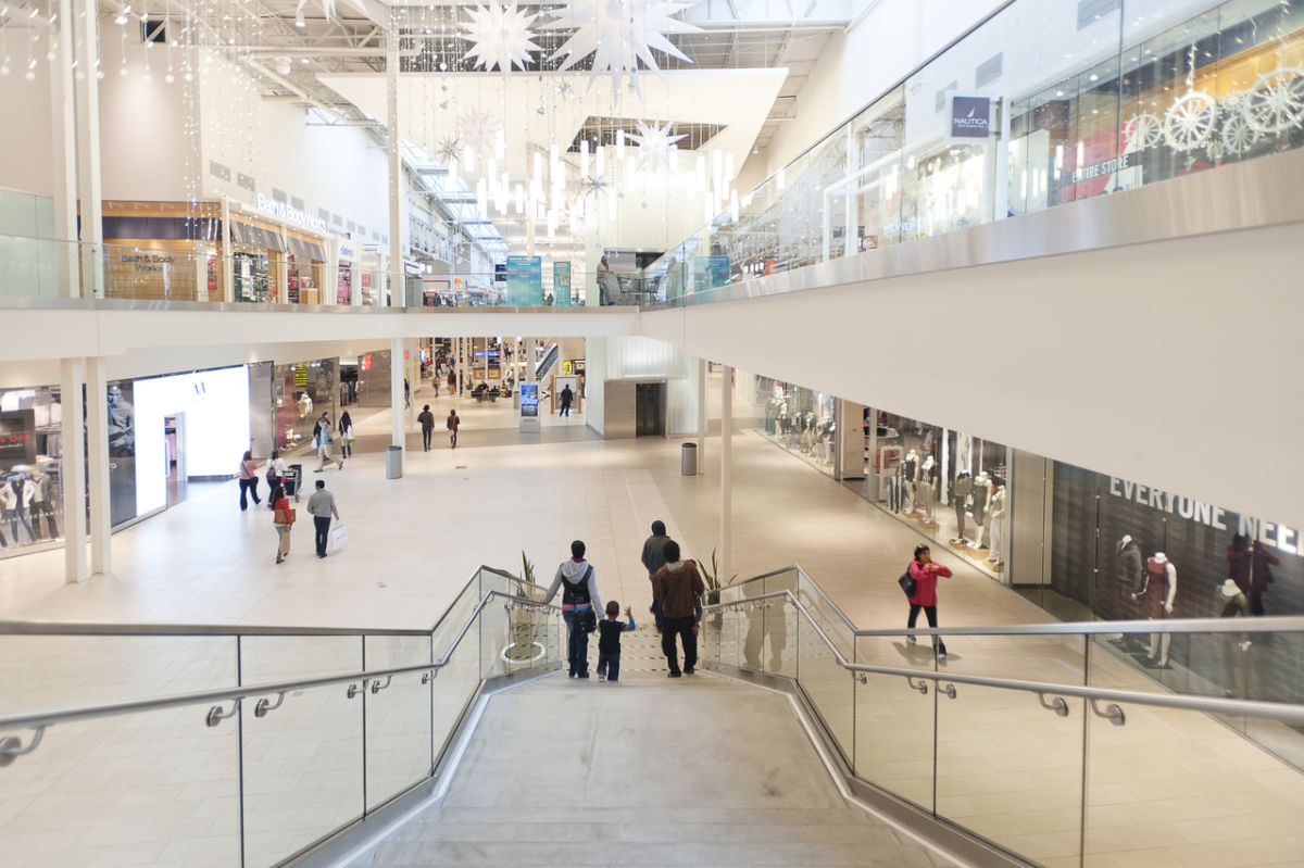 jersey gardens outlet mall hours