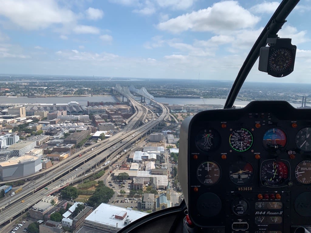 New Orleans Aerial Tours & Flight Training