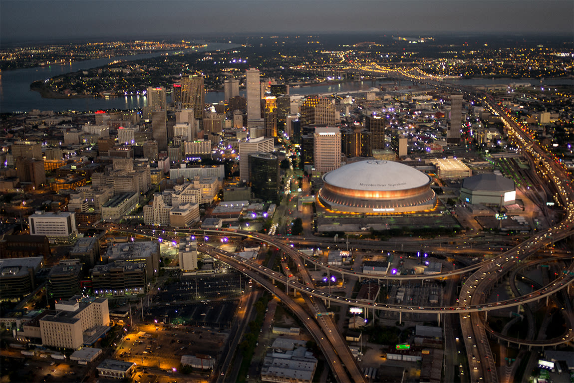 New Orleans Aerial Tours & Flight Training